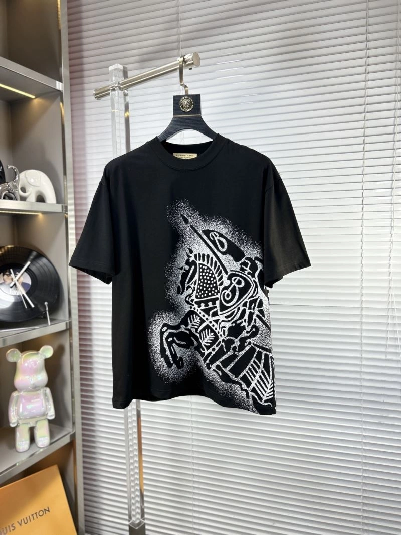 ComfortFit Burberry T-Shirts 101426