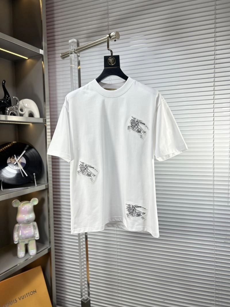 Burberry T-Shirts Snug 101404