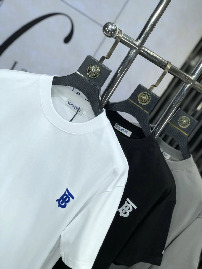 Burberry T-Shirts Durable 101358