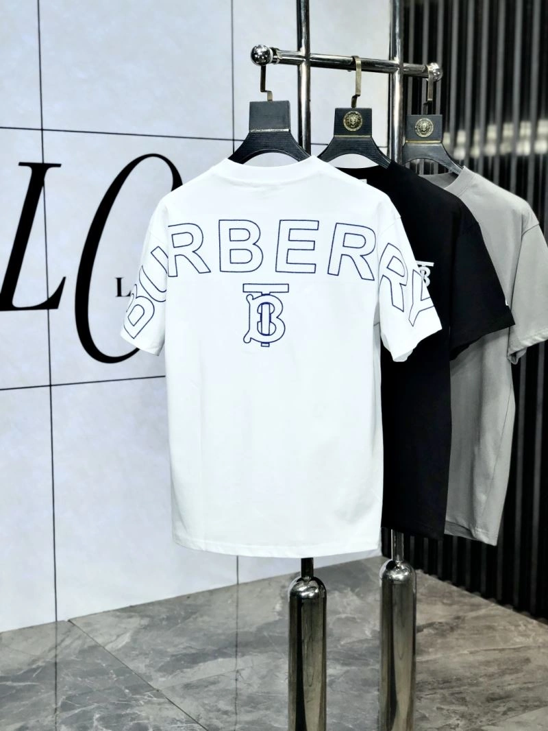 Burberry T-Shirts Durable 101358