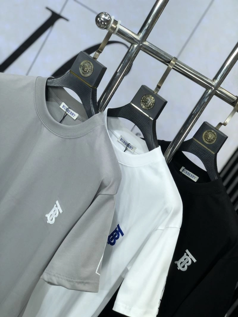 Snug Burberry T-Shirts 101424