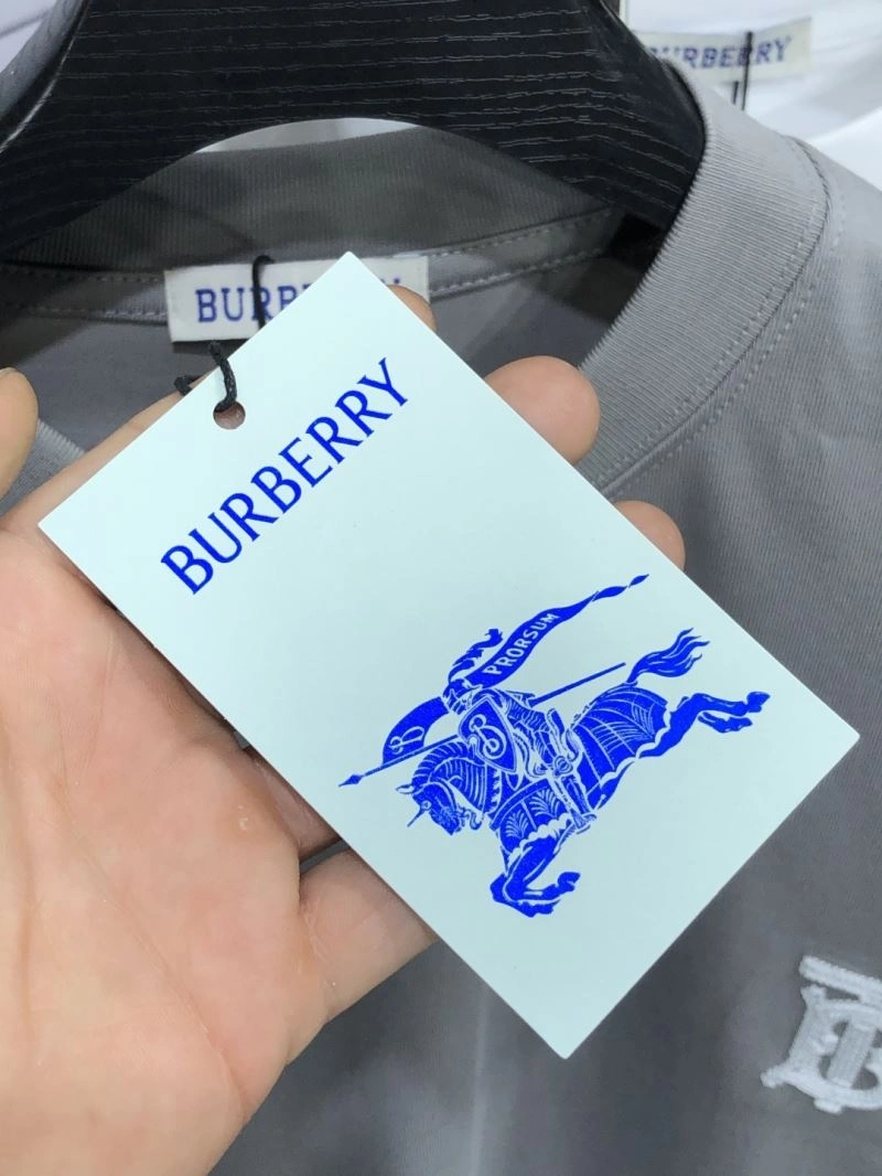 Snug Burberry T-Shirts 101424