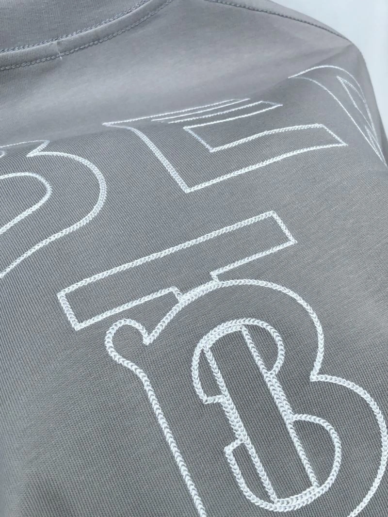 Snug Burberry T-Shirts 101424