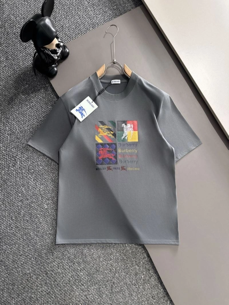 Burberry T-Shirts ModernLook 101347