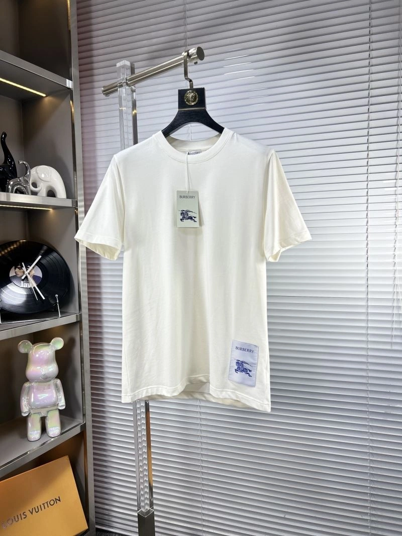 Burberry T-Shirts OnTrend 101323