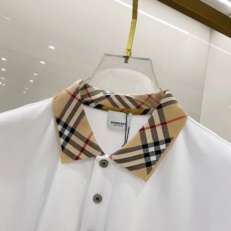 Versatile Burberry T-Shirts 101106