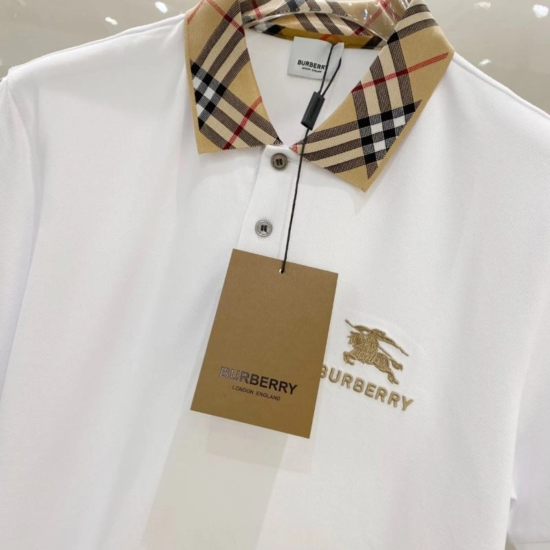 Versatile Burberry T-Shirts 101106