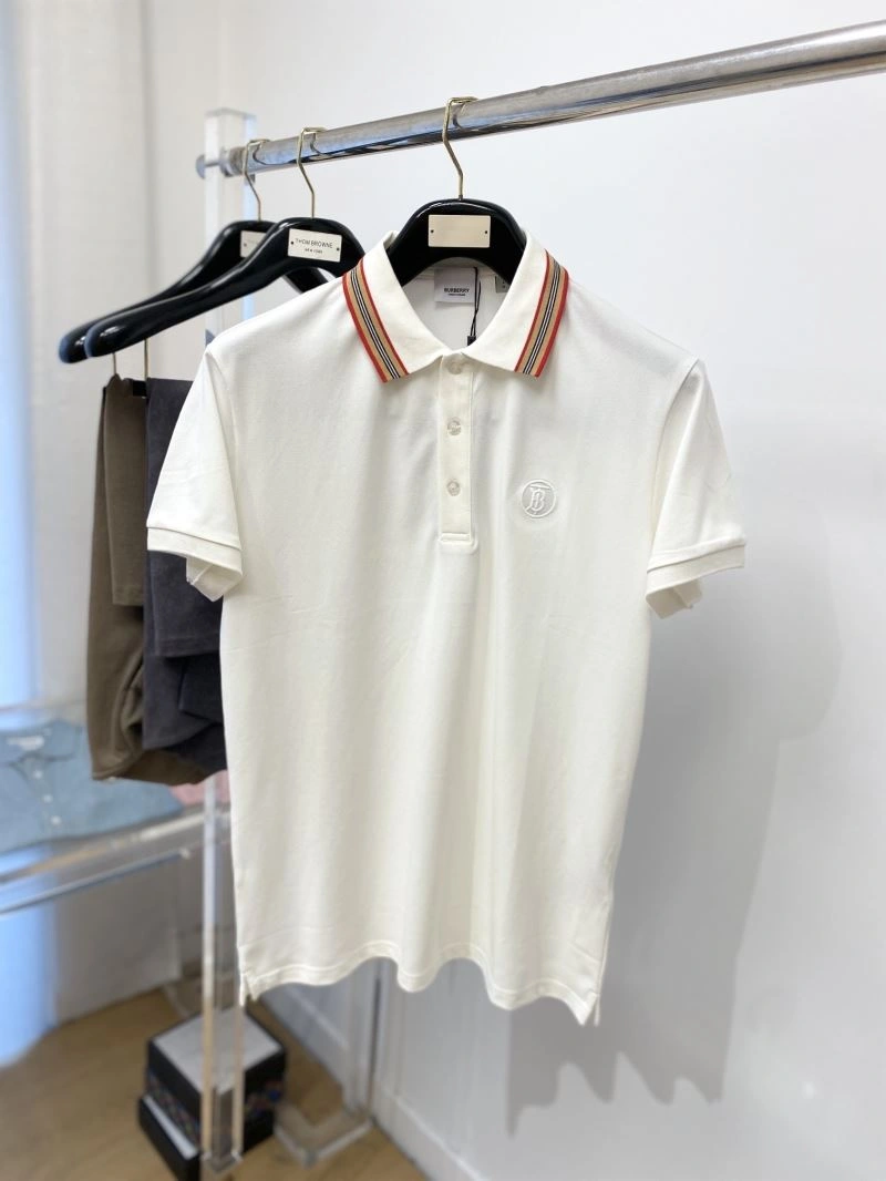 Sleek Burberry T-Shirts 101080