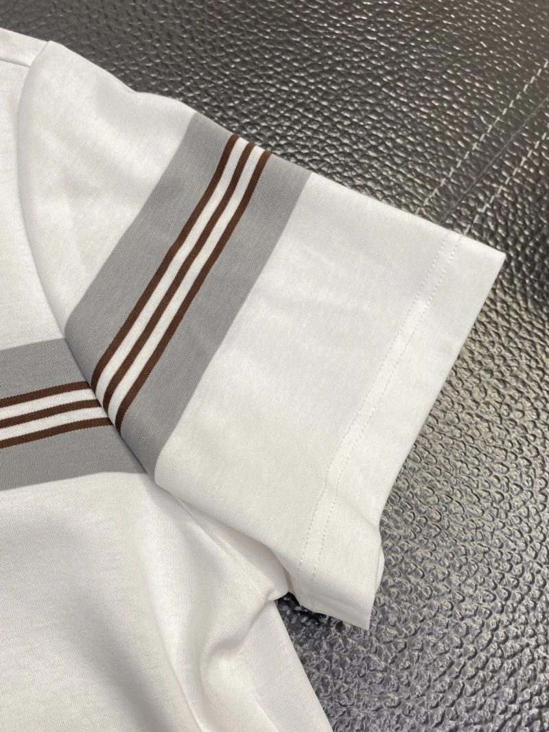 Burberry T-Shirts Resilient 100937