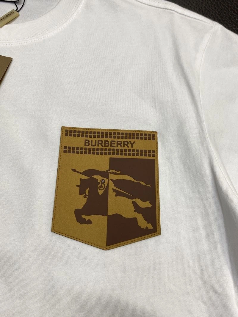 Burberry T-Shirts Functional 100936