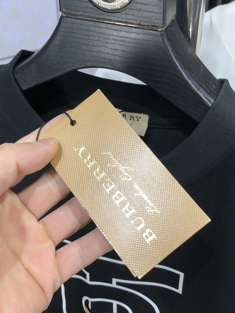Burberry T-Shirts Functional 100950