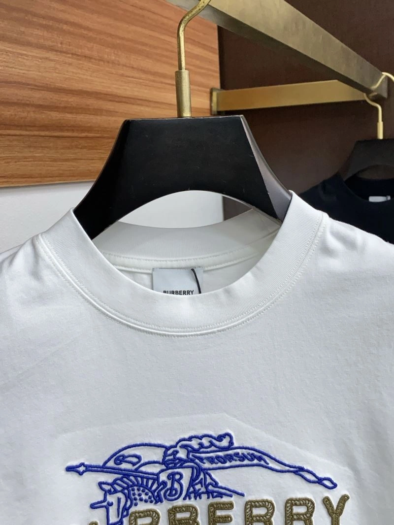 Functional Burberry T-Shirts 100940