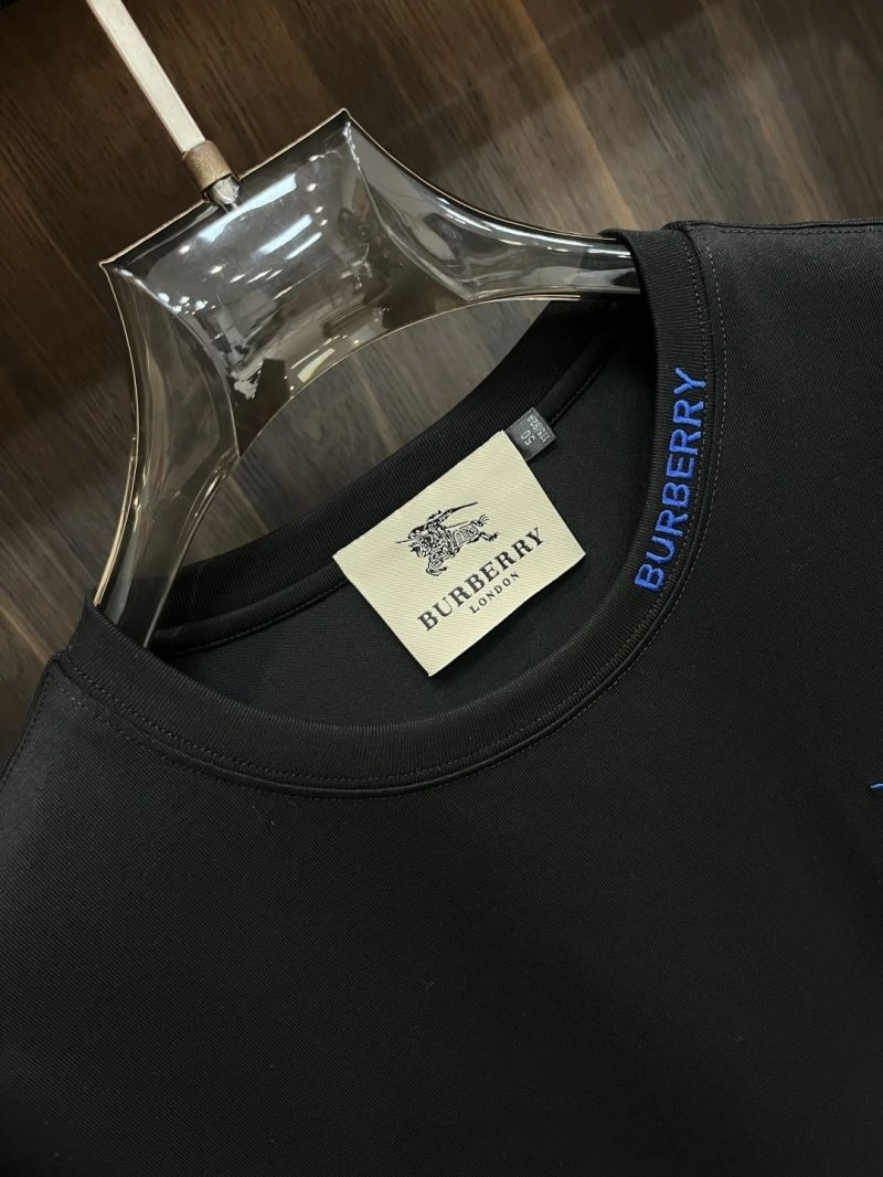 Lightweight Burberry T-Shirts 100917