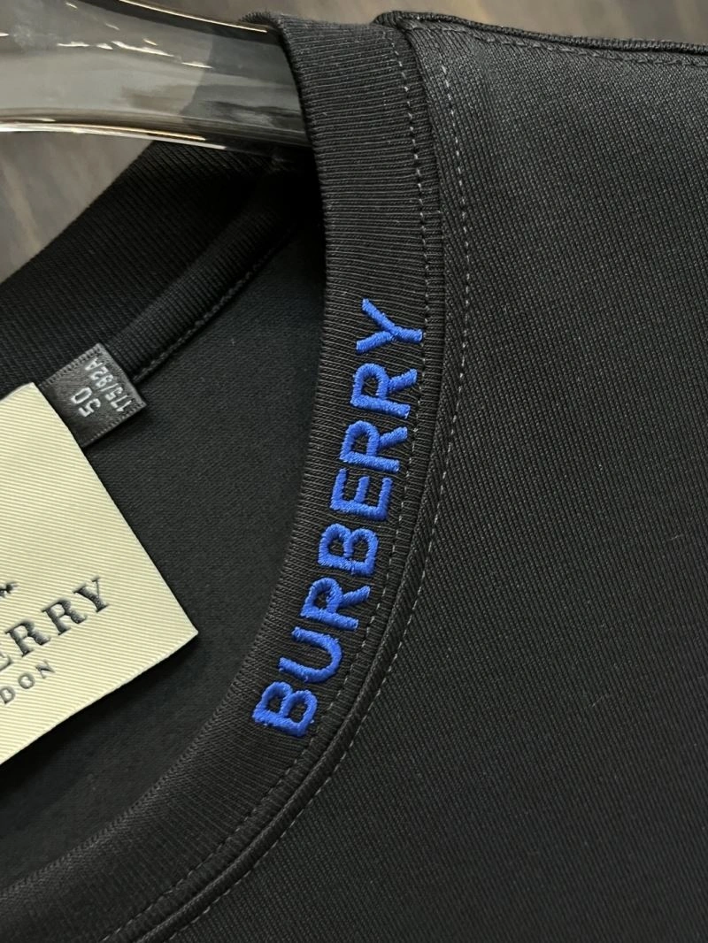 Lightweight Burberry T-Shirts 100917