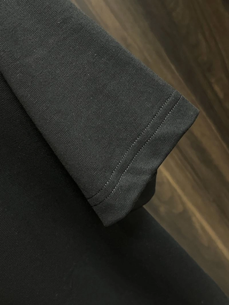 Lightweight Burberry T-Shirts 100917