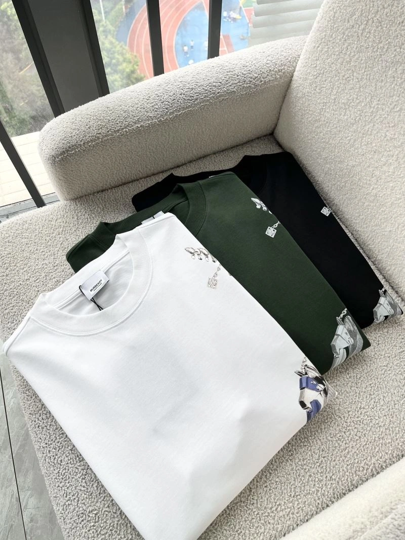 WellDesigned Burberry T-Shirts 100851