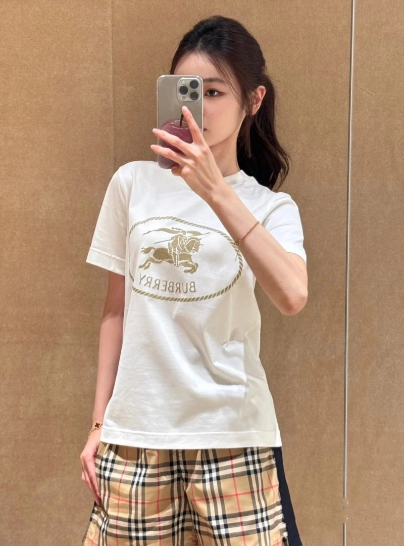 Burberry T-Shirts Versatile 99230