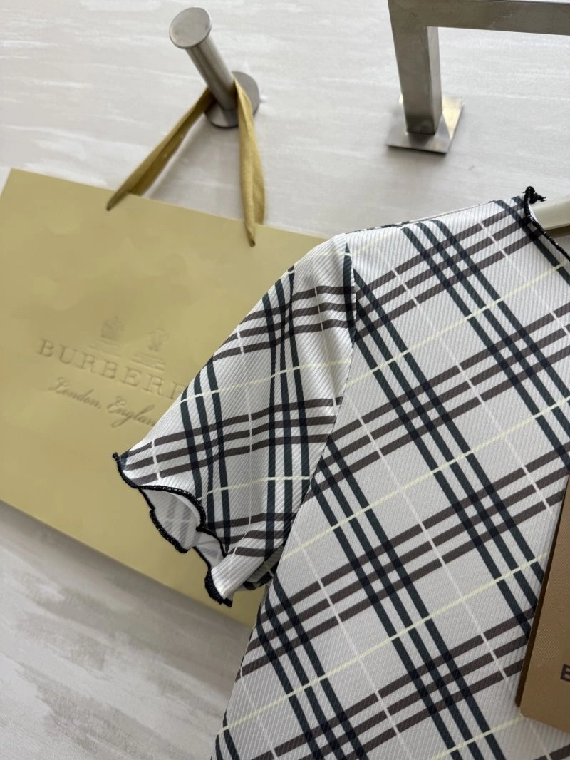 Versatile Burberry T-Shirts 99213