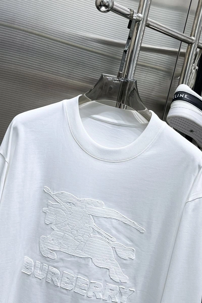 Burberry T-Shirts Sophisticated 100550