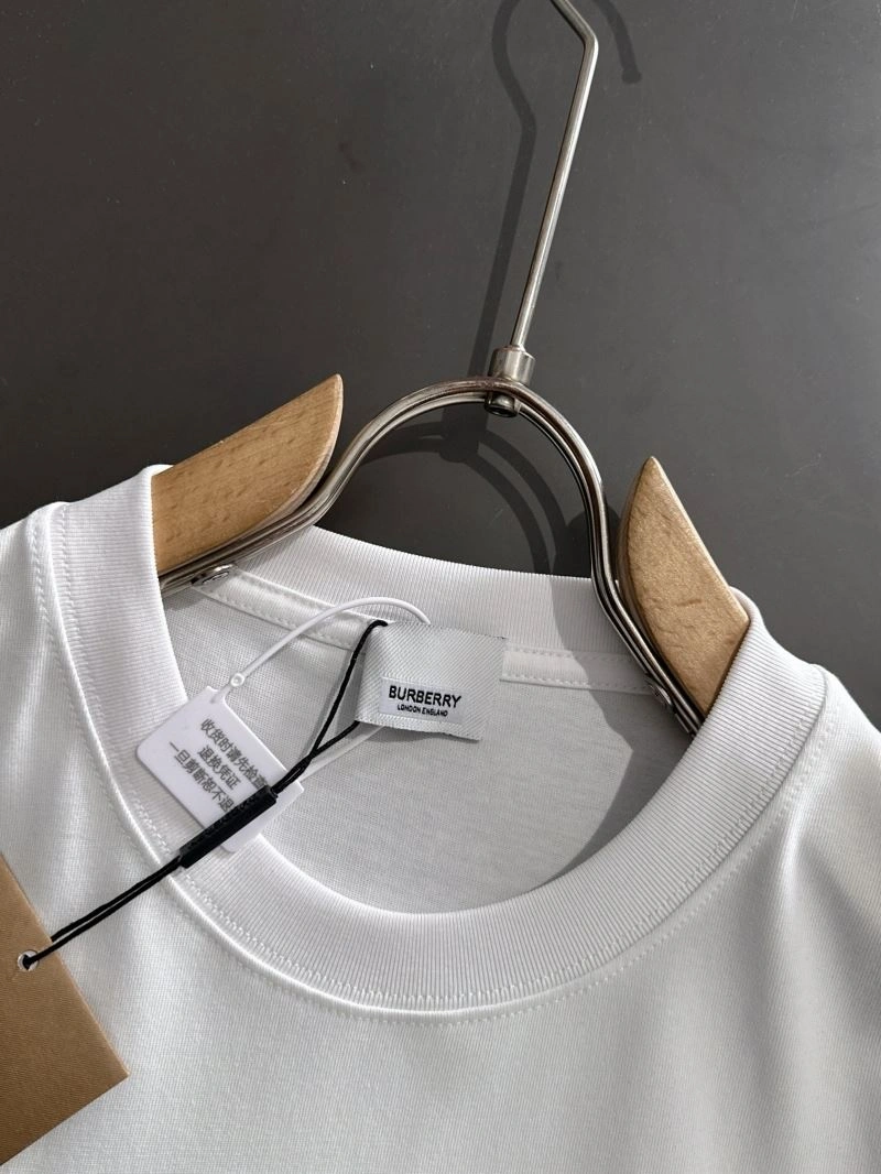 Burberry T-Shirts Effortless 100486