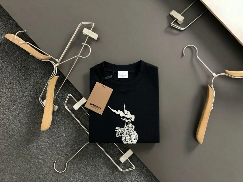 Functional Burberry T-Shirts 100459