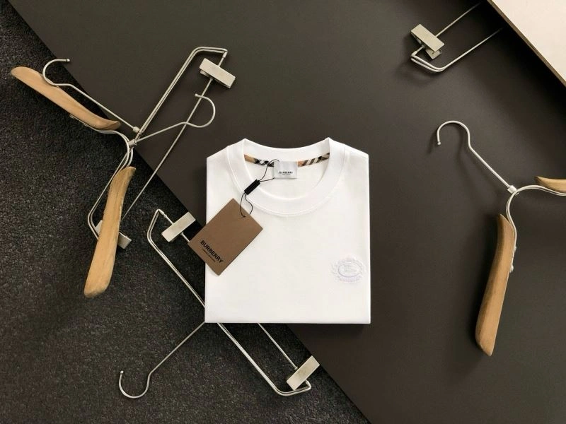 Burberry T-Shirts Stretchable 100451