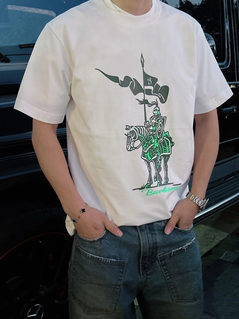 Burberry T-Shirts TimelessDesign 100450
