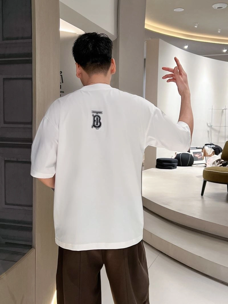 UrbanChic Burberry T-Shirts 100405