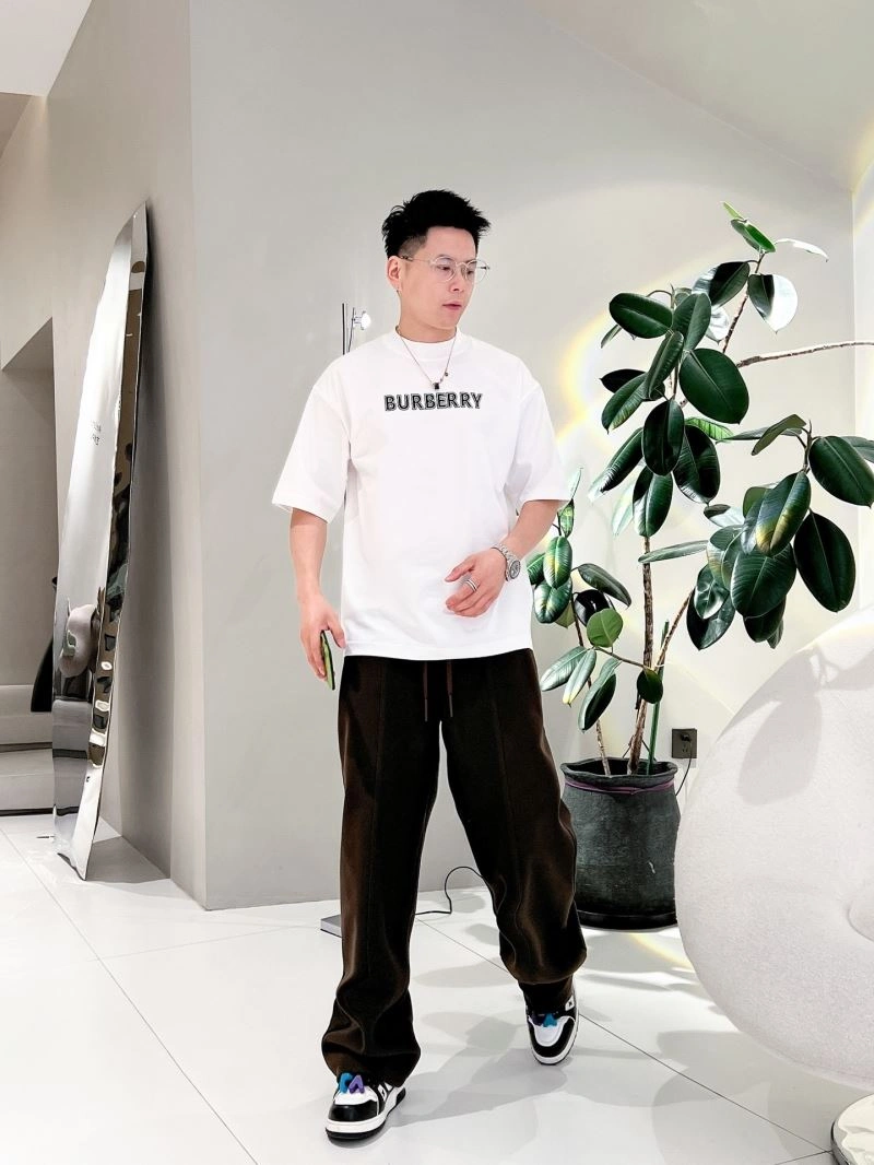 UrbanChic Burberry T-Shirts 100405