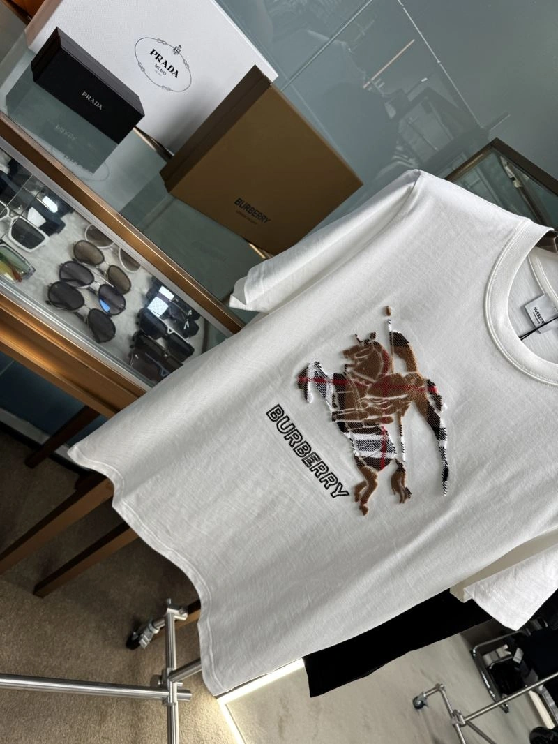Burberry T-Shirts TechFriendly 100388