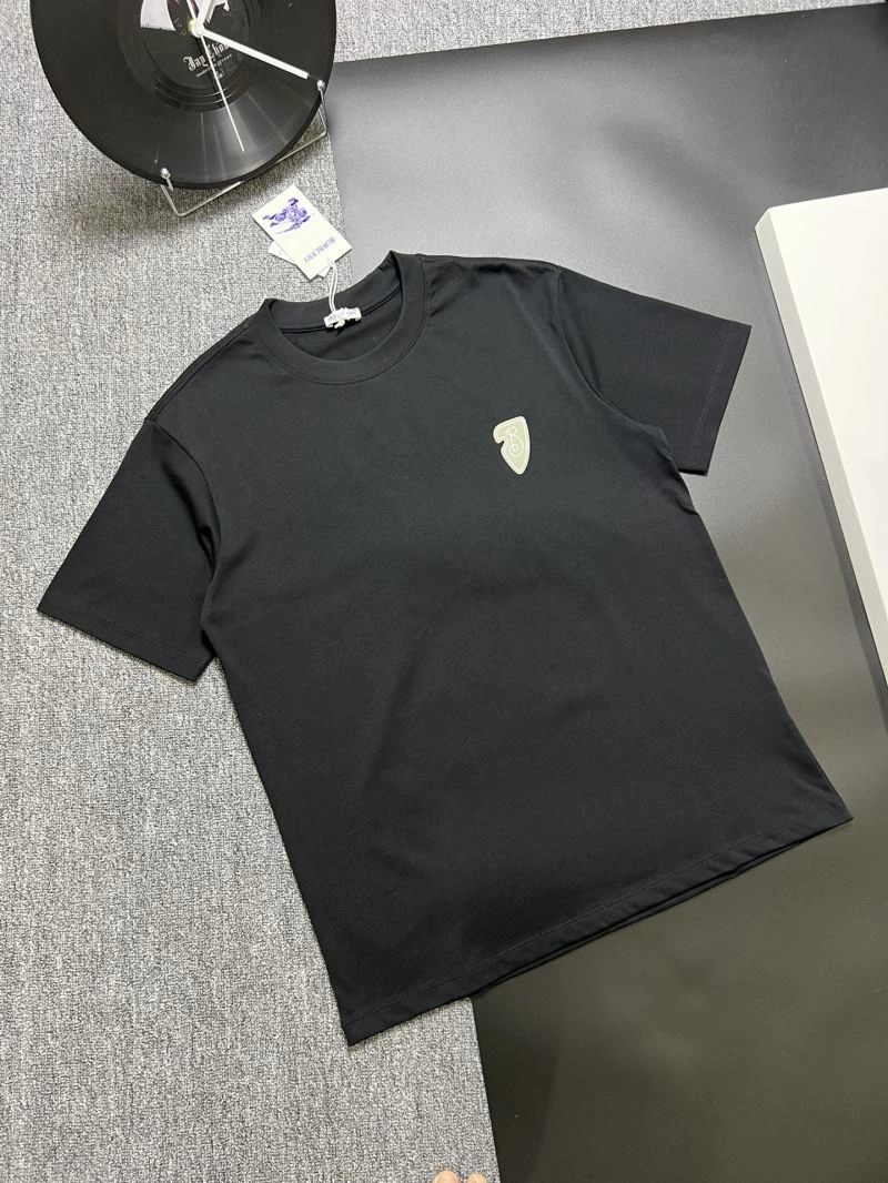 WellDesigned Burberry T-Shirts 100320
