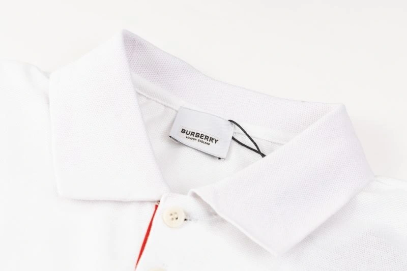 Burberry T-Shirts Chic 100102