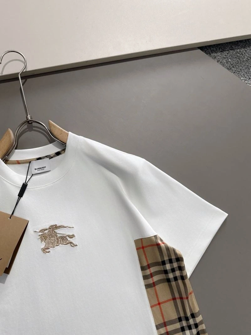 Burberry T-Shirts StreetReady 100050