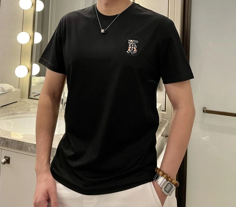 Supportive Burberry T-Shirts 100024
