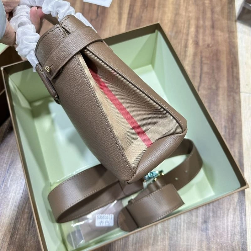 Tailored Burberry Top Handle Bags 64477