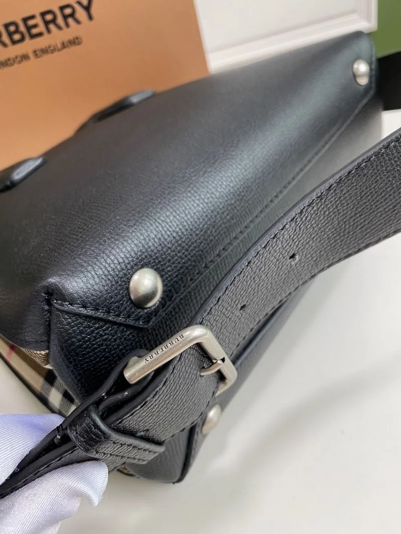 Youthful Burberry Top Handle Bags 51643