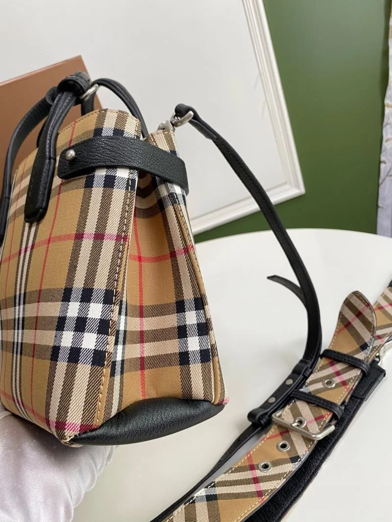 SunProtective Burberry Top Handle Bags 51679