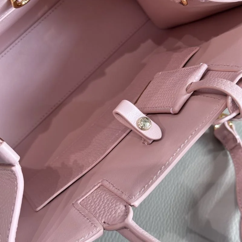 Burberry Top Handle Bags FreshLook 37842