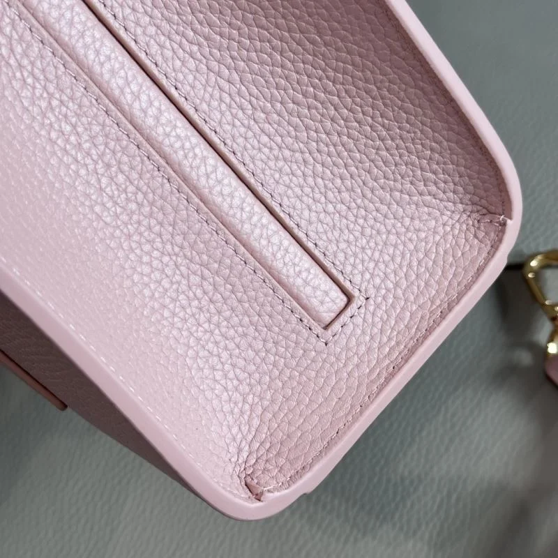 Burberry Top Handle Bags FreshLook 37842