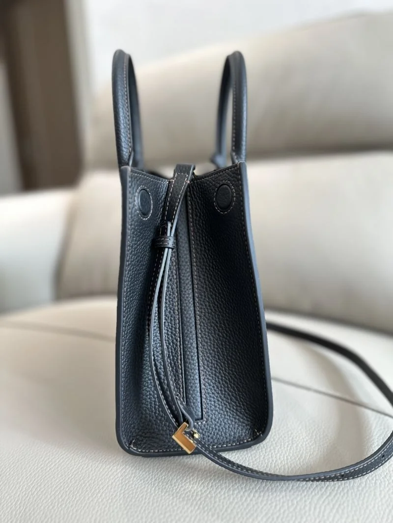 UrbanChic Burberry Top Handle Bags 37844