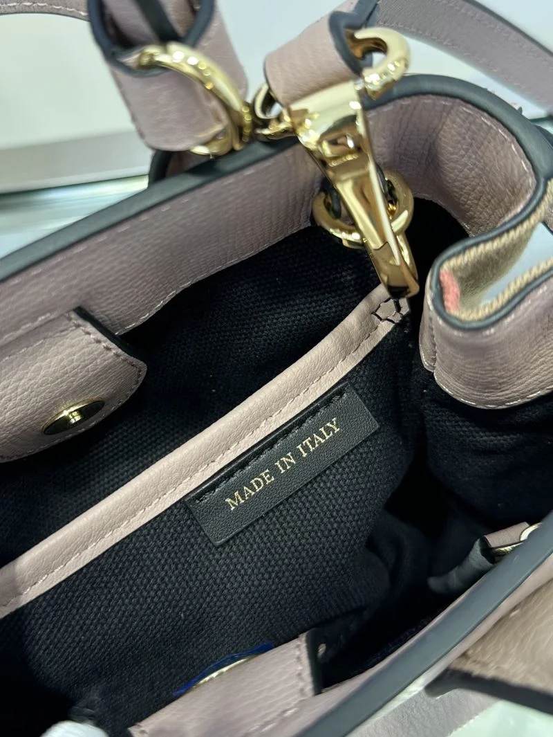 Breathable Burberry Top Handle Bags 37813