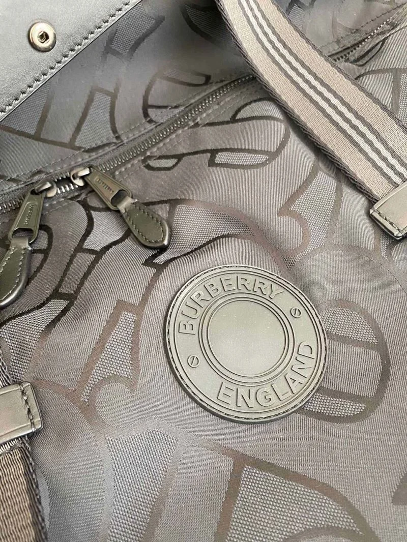 Casual Burberry Travel Bags 37807