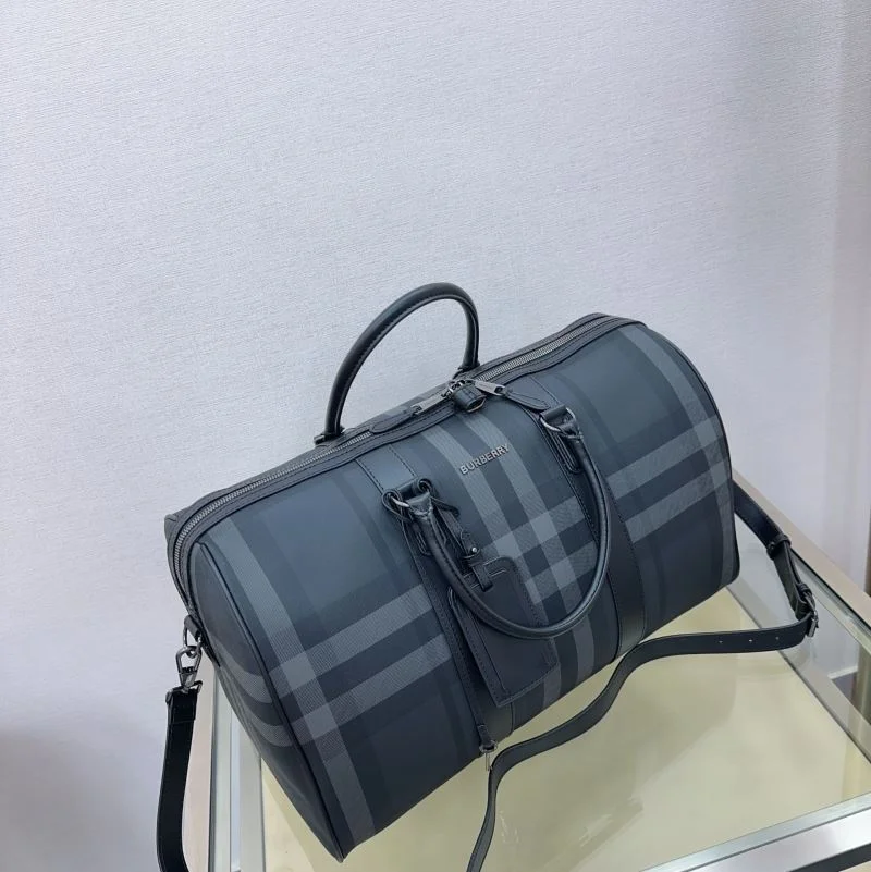 AllSeason Burberry Travel Bags 37804