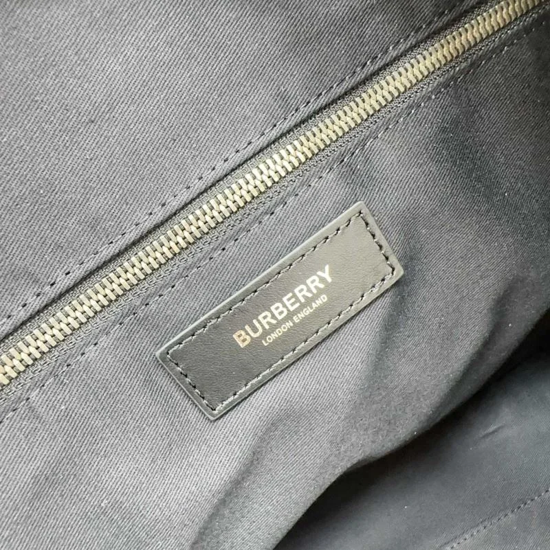 AllSeason Burberry Travel Bags 37804