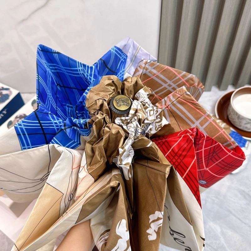 Elegant Burberry Umbrella 276156