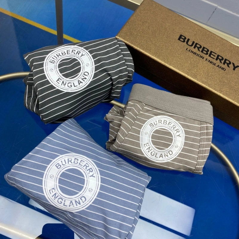 Burberry Underwear Compact 276530