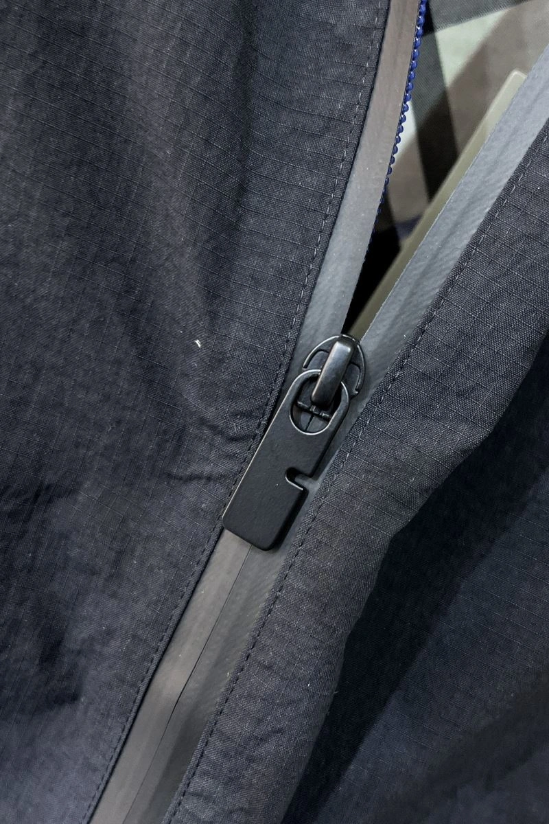 Burberry Vest Timeless 101317