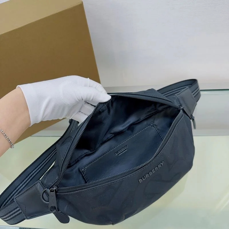 Burberry Waist Chest Packs WaterResistant 37805