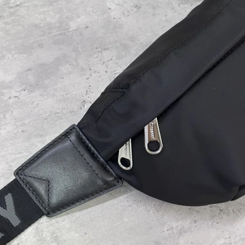 Burberry Waist Chest Packs FreshLook 37801