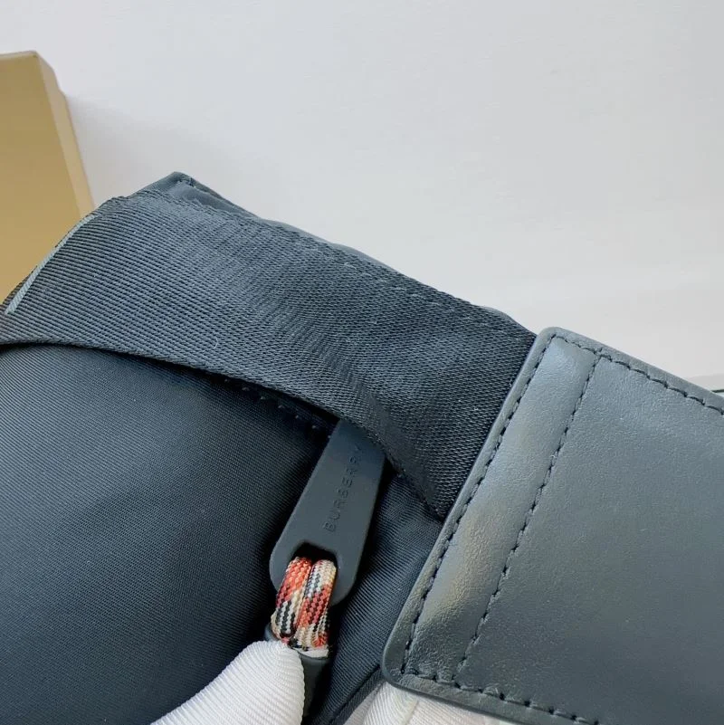 Flexible Burberry Waist Chest Packs 37798